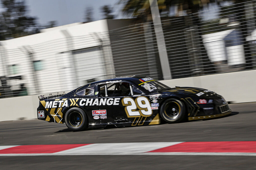 Suma Jorge de la Parra par de victorias en NASCAR Challenge Series 2023