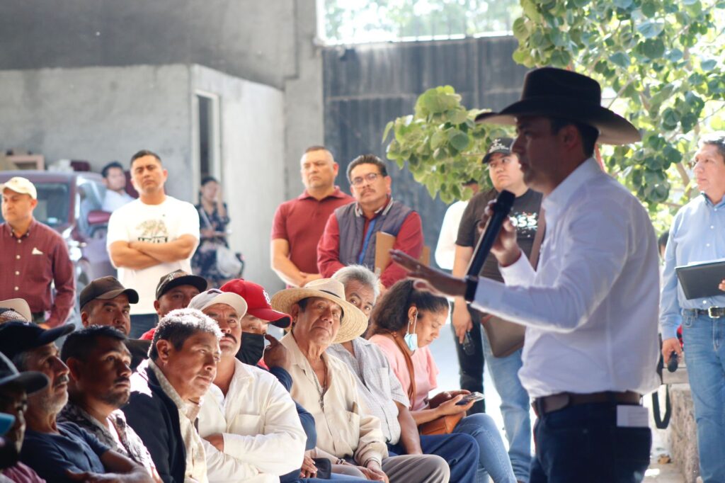 Respalda Eduardo Castillo a las mujeres de la Mixteca con Leyes aprobadas en la actual Legislatura