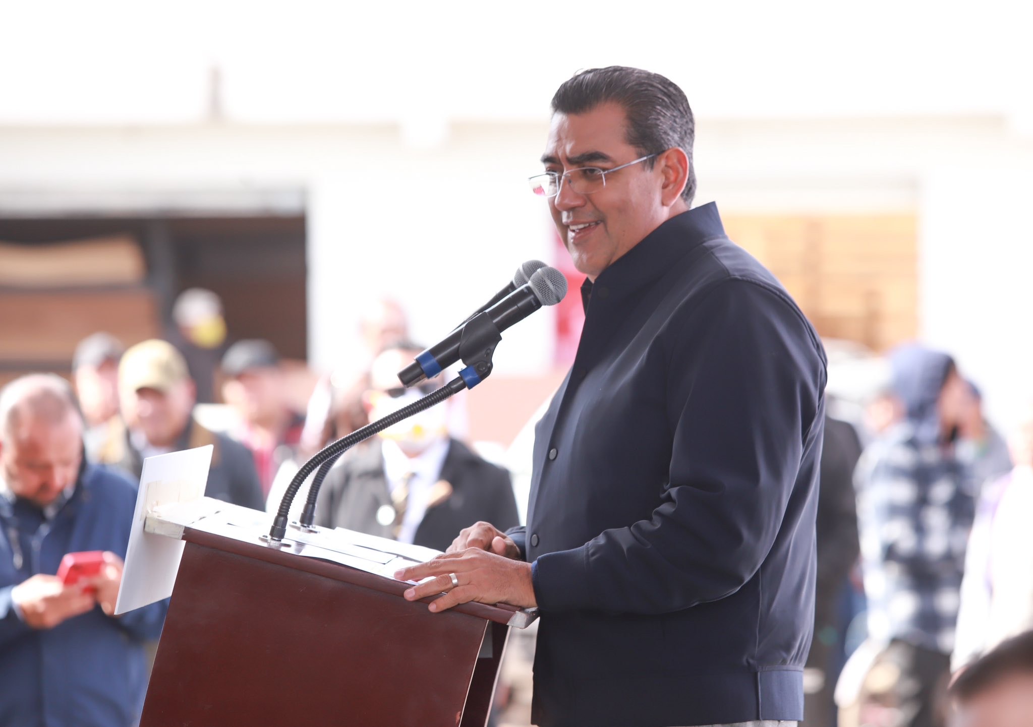 Gobierno de Puebla, dispuesto a asumir gastos por traslado de Benito, la jirafa, señaló Sergio Salomón