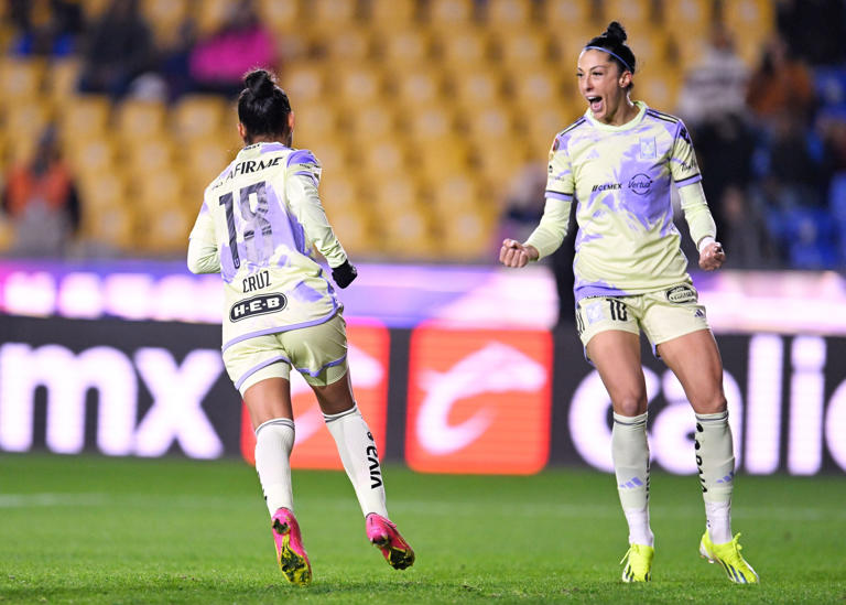 Tigres femenil sigue intratable, las regias derrotaron por 7-1 a Santos Laguna