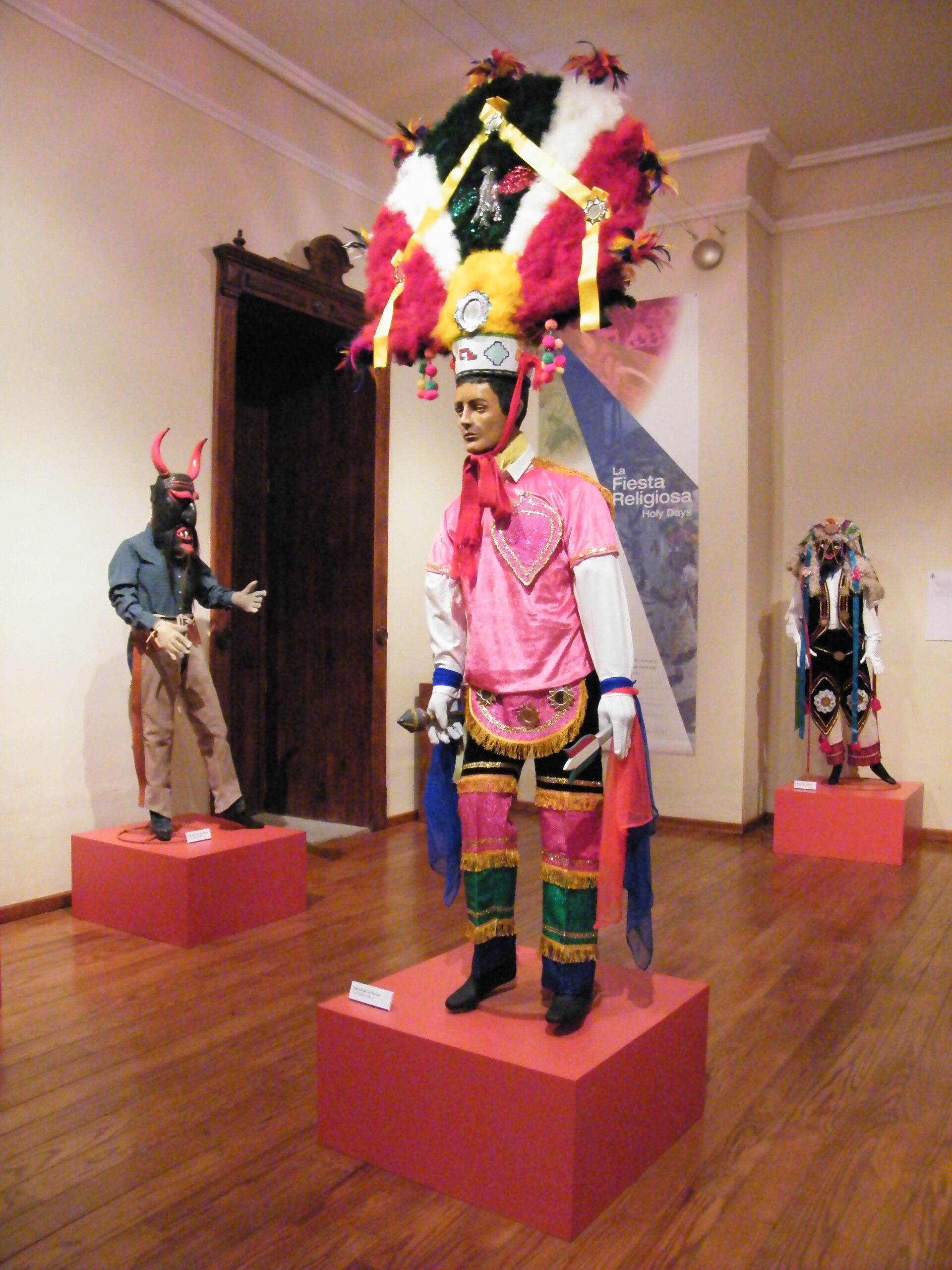 Danza de La Pluma en el Museo Nacional de la Máscara