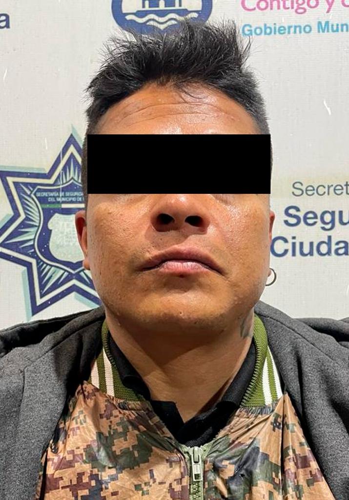 Detienen a 3 con armas y droga en Puebla capital