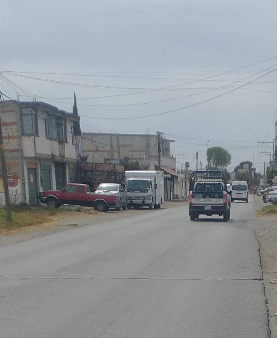 Roban tres autos de un autolavado en Xalmimilulco, Huejotzingo