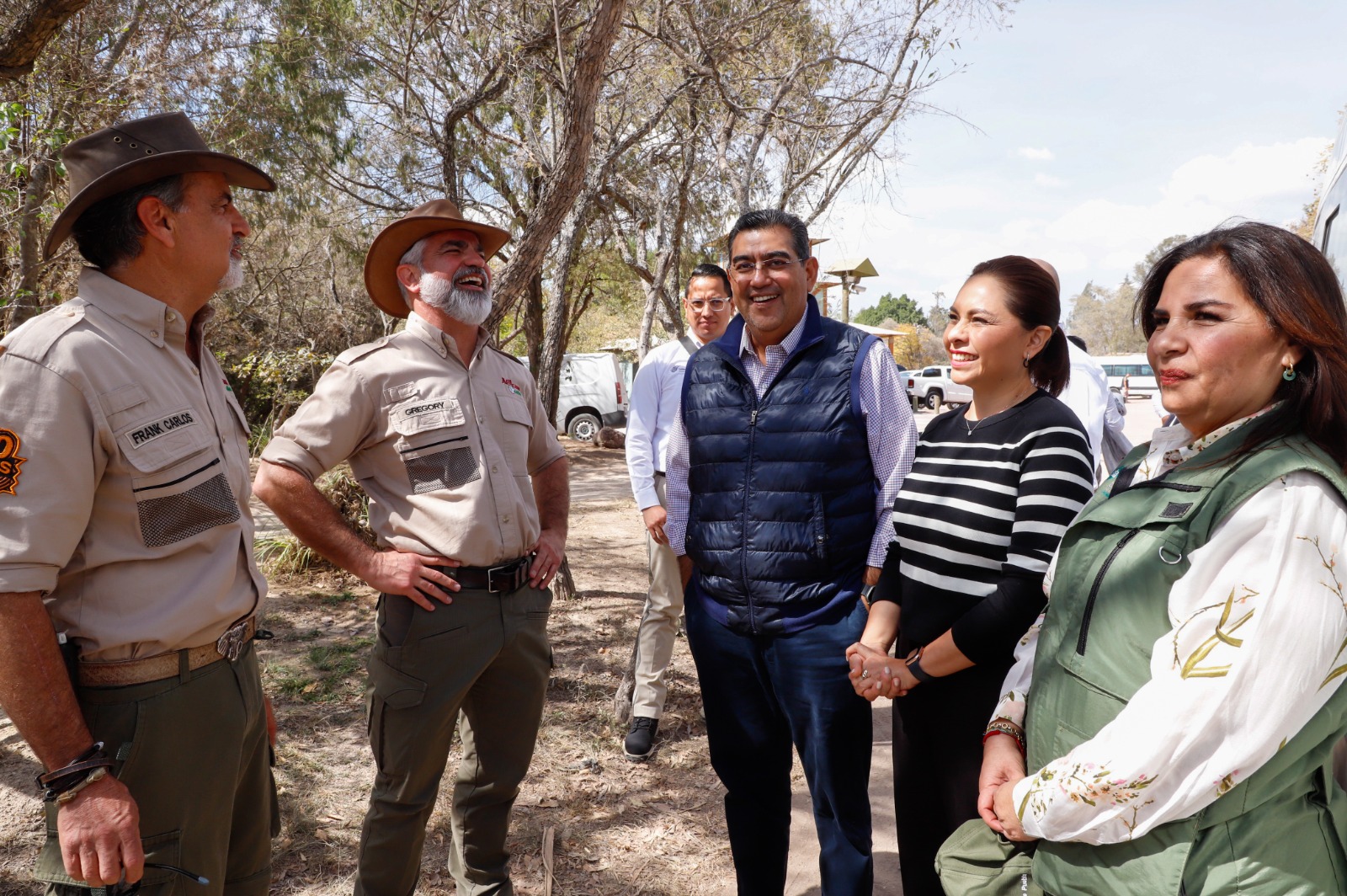 Video desde Puebla: Gobierno estatal respalda las causas animalistas, reiteró Sergio Salomón al darle la bienvenida a Benito