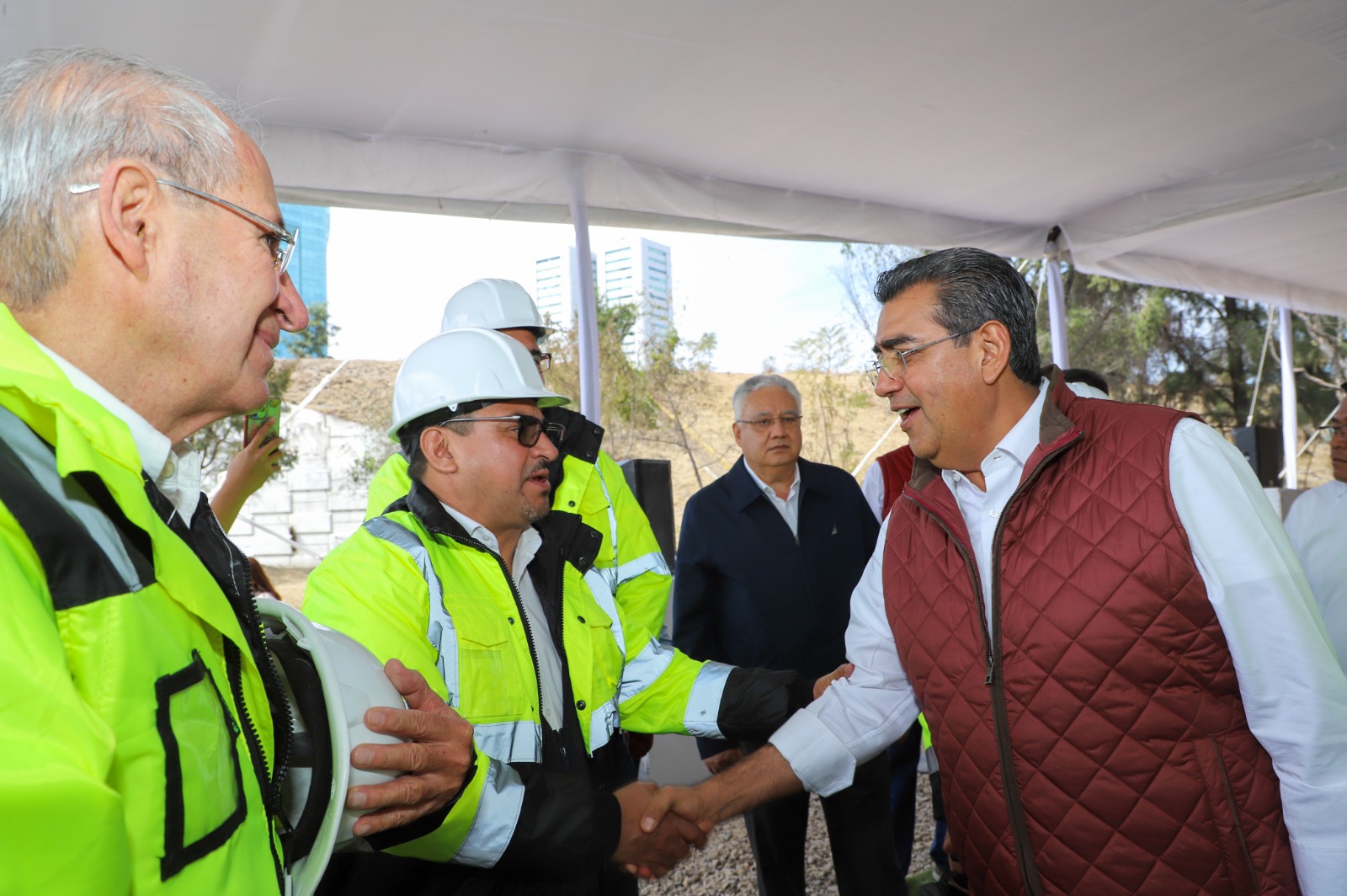 Video desde Puebla: Sergio Salomón inicio construcción de distribuidor Vial Periférico Ecológico – Bulevar Atlixcáyotl