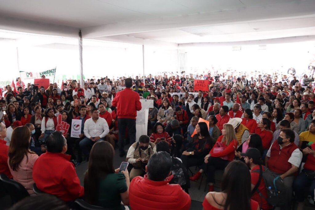 Eduardo Rivera recibió la constancia como candidato del PRI al gobierno de Puebla