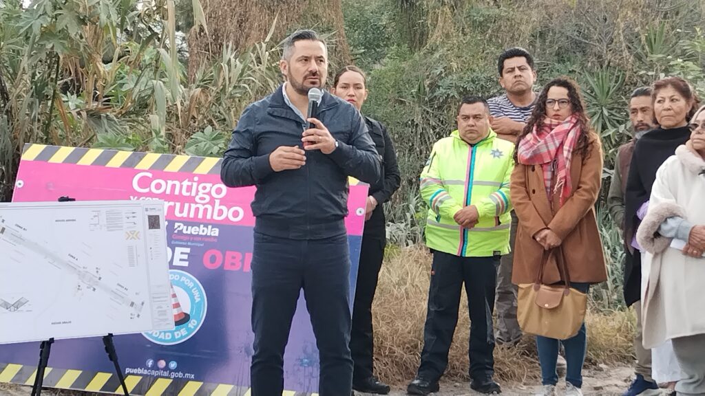 Video desde Puebla: Se reforzará operativo para evitar ambulantes en la 16 poniente, indicó Adán Domínguez