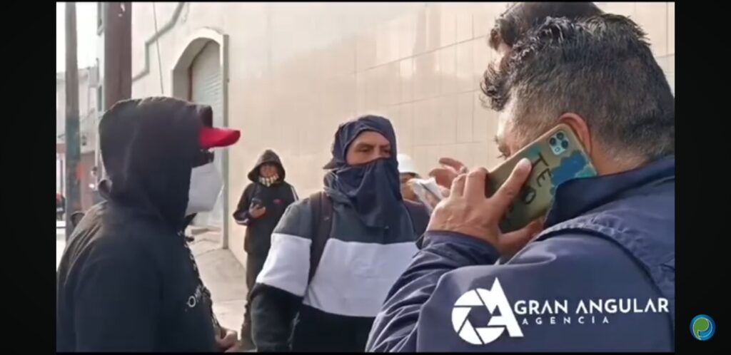 Video desde Puebla: Trabajadores de la construcción de la nueva sede del Congreso local denuncian incumplimiento de la empresa