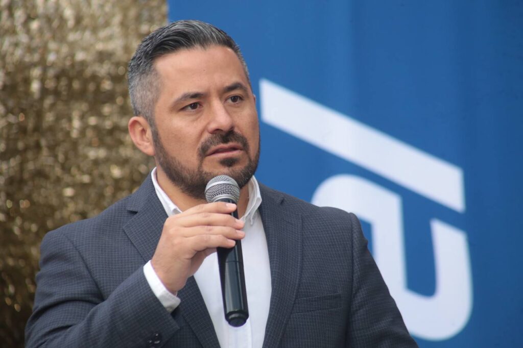 Ayuntamiento de Puebla reconoce a 16 elementos de protección civil