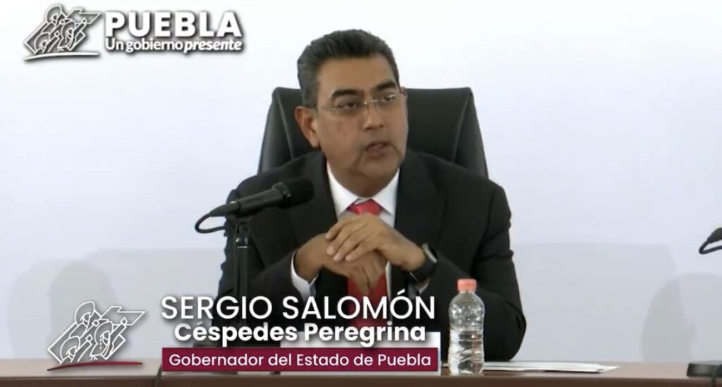 Video desde Puebla: Entrega Sergio Salomón certificados por Competencias Técnica en Auditoría Gubernamental