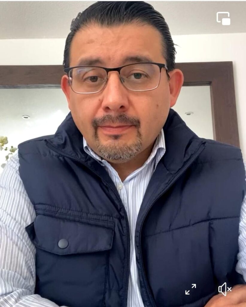 Eduardo Alcántara deja en claro que seguirá en el PAN