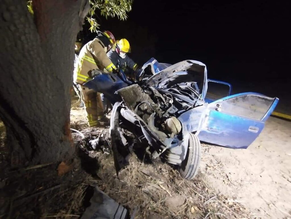 Dos muertos y un lesionado dejó accidente en carretera estatal Serdán- Victoria