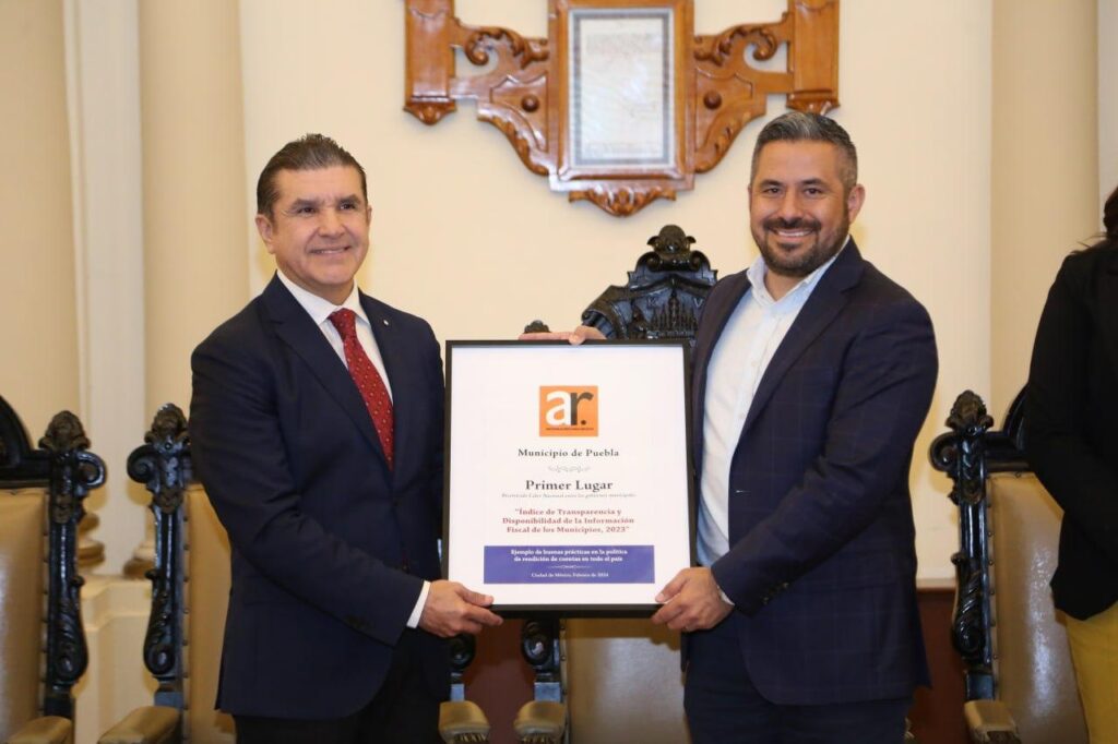 Puebla capital recibió reconocimiento como 1er lugar nacional en transparencia