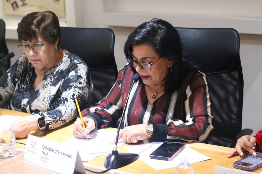 Aprueba Comisión del Congreso reformas a la Ley de Transporte del Estado de Puebla