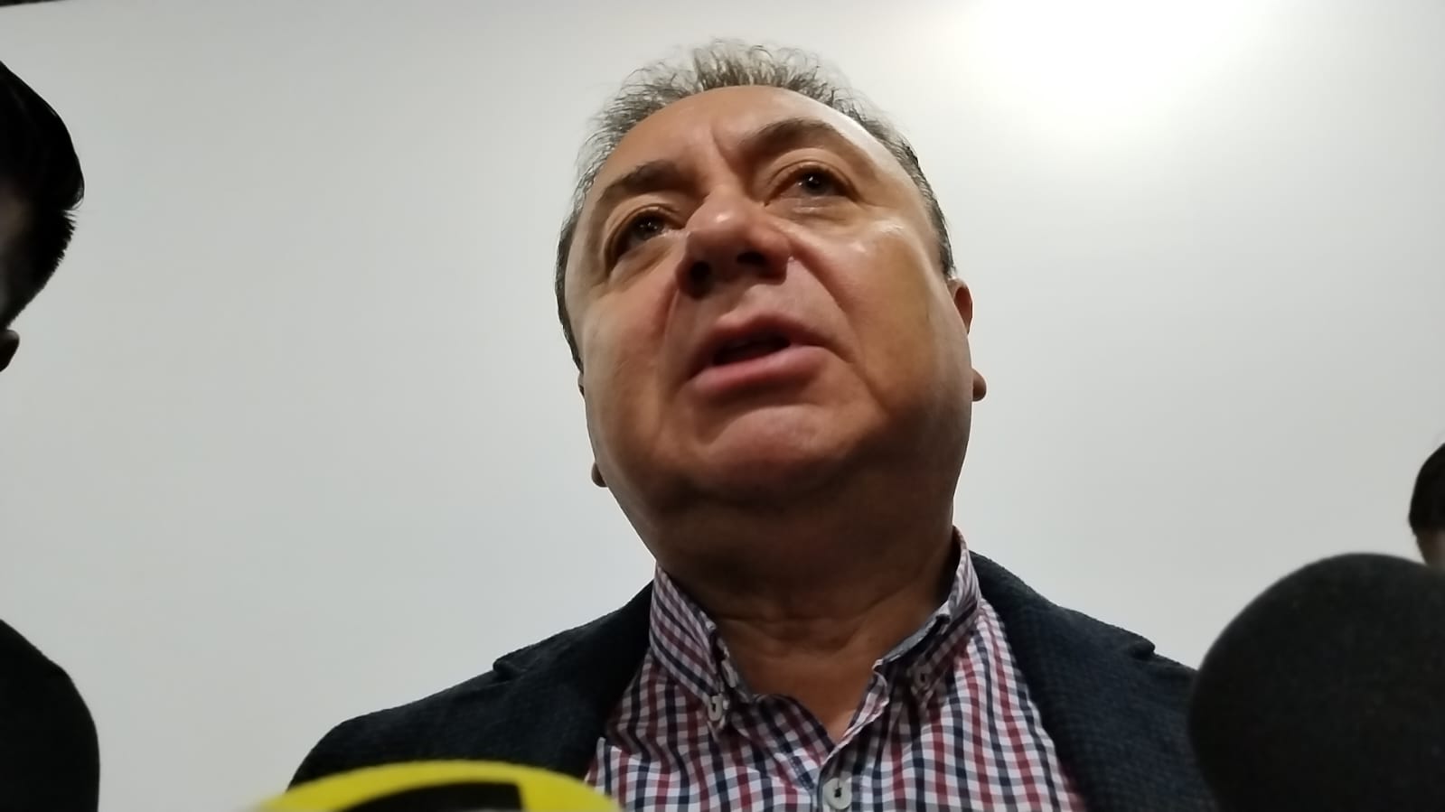 Vecino gandalla tendrá que quitar su construcción en 5 días: Felipe Velázquez
