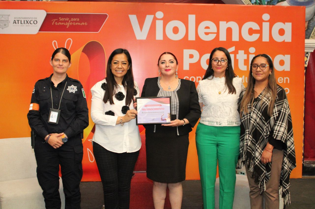 En Atlixco imparten conferencia de violencia política de género