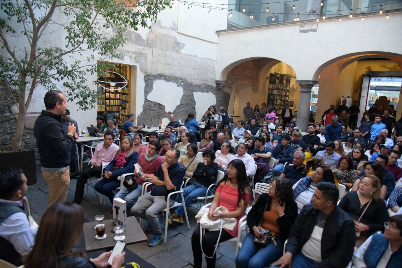 Blanca Alcalá y Mario Riestra presentan “La Última Victoria Mexica” de Tlatoani Cuauhtémoc