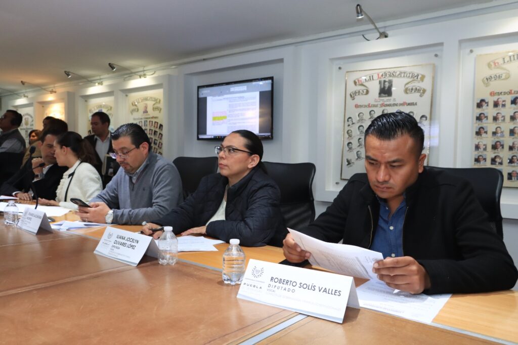 Avala Comisión del Congreso nueva Ley de Archivos del Estado de Puebla