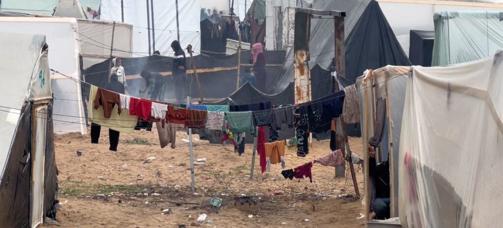 Israel-Palestina: La población de Gaza, “angustiada y atemorizada” por un posible asalto a Rafah
