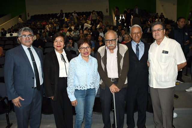 Inaugura Rectora Lilia Cedillo foro académico BUAP por los 50 años del ICUAP