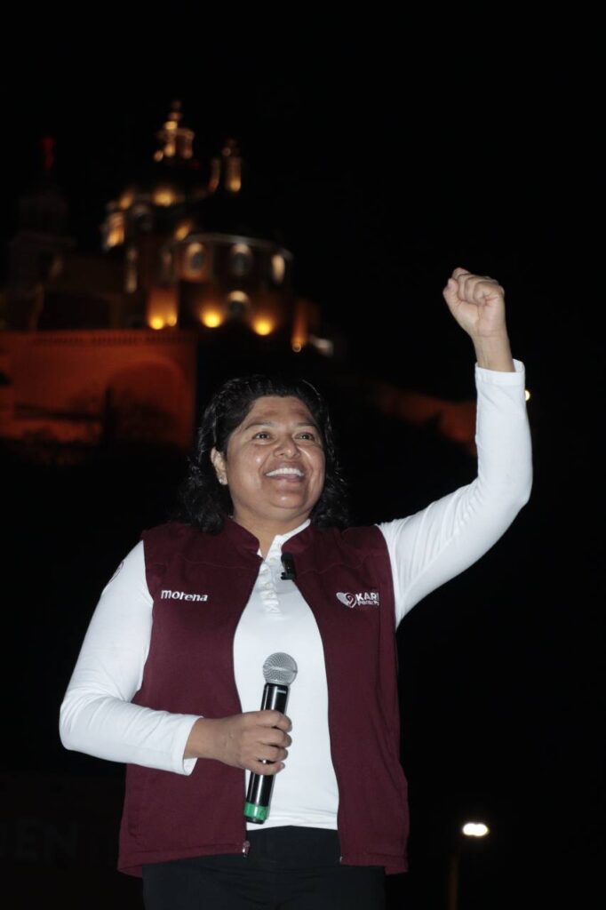 Karina Pérez y Humberto Aguilar inician campaña en las cholulas