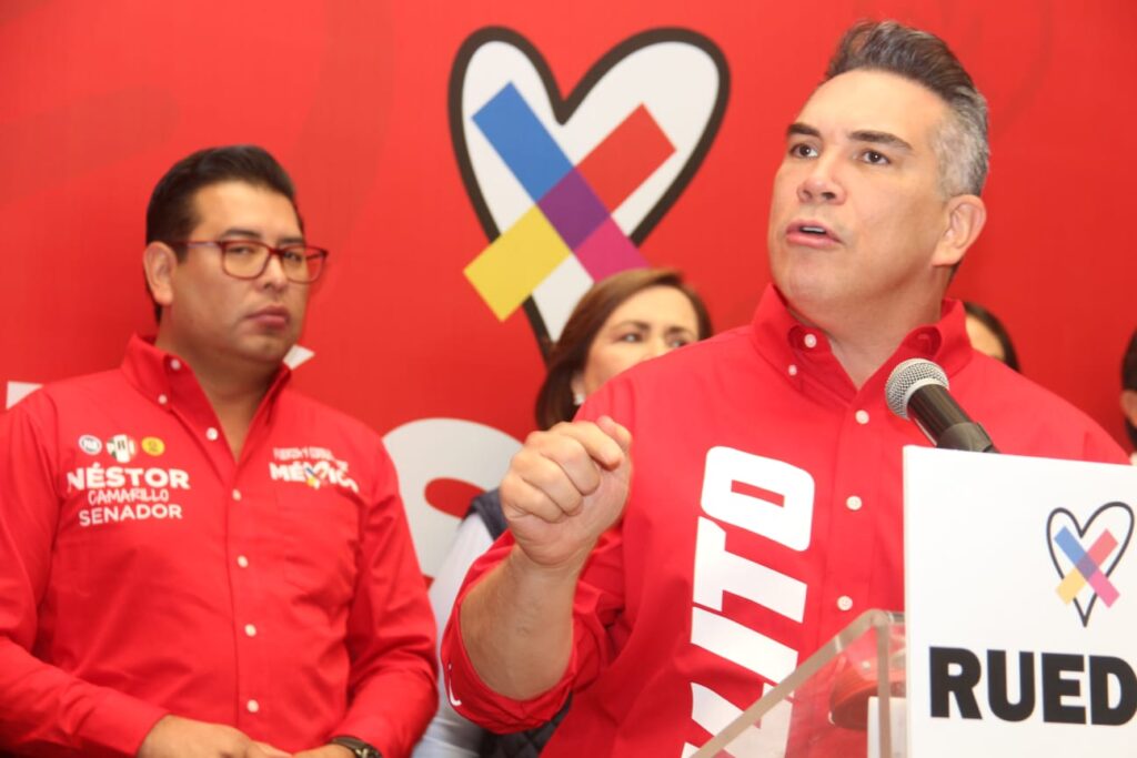 116 expriístas, 5 en Puebla, se fueron a Morena: Alito