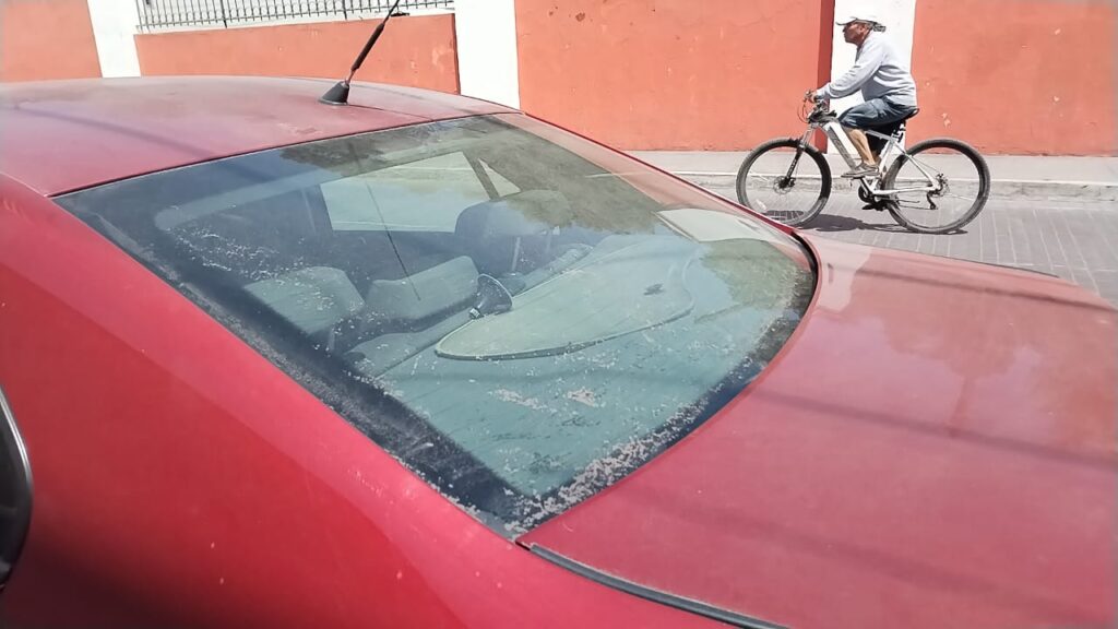 Continúa intensa caída de ceniza