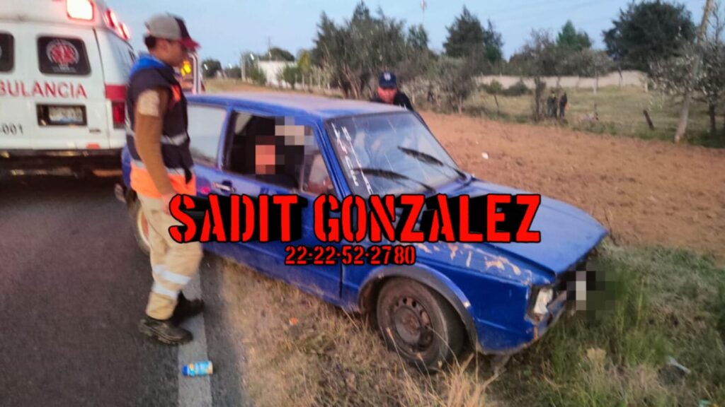 Una mujer lesionada tras accidente automovilístico en Tlatlauquitepec