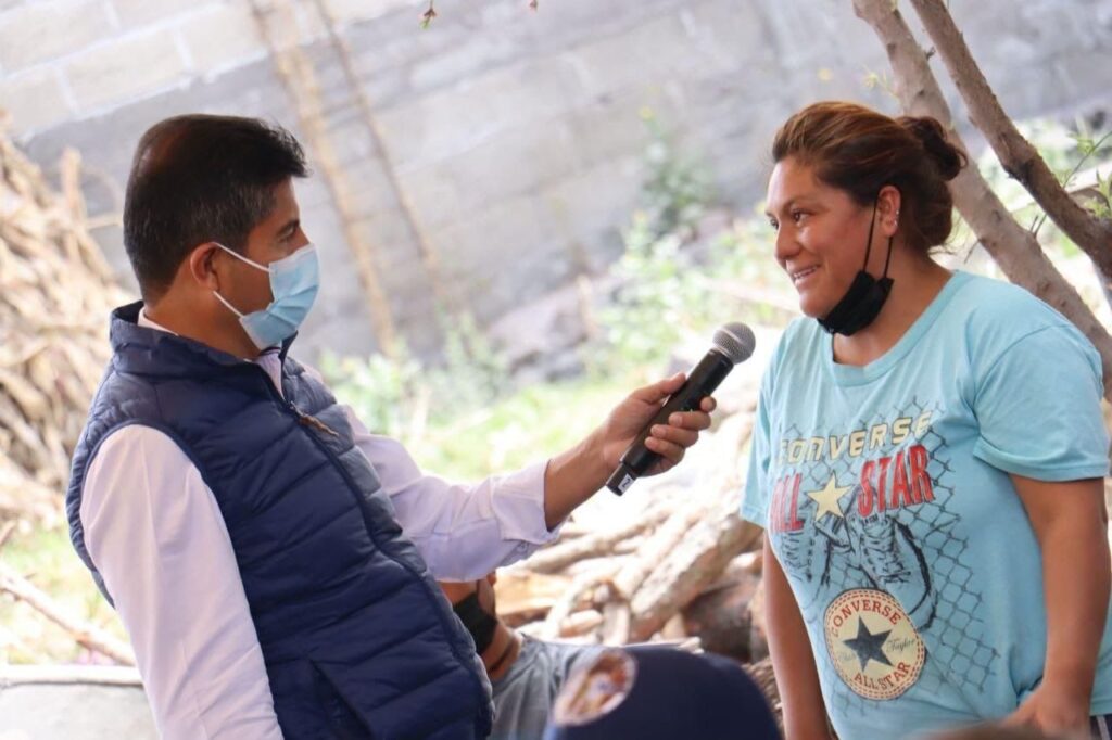 Eduardo Rivera visitó municipios cercanos al Popocatépetl