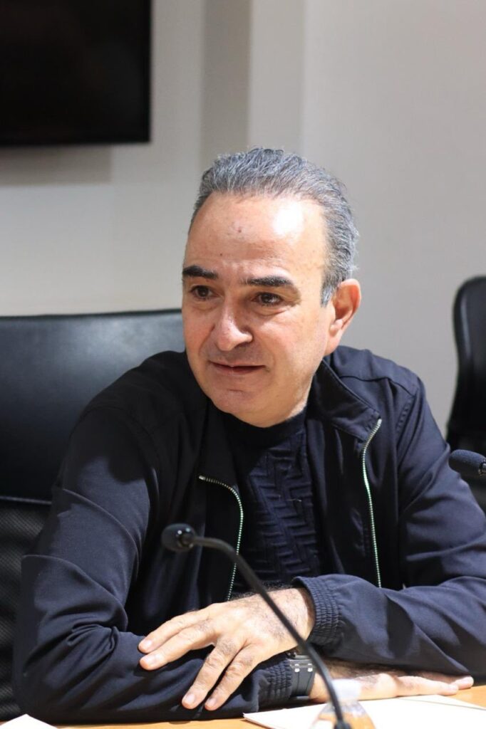 Nombra Sergio Salomón a Estefan Chidiac titular de SEP Puebla 