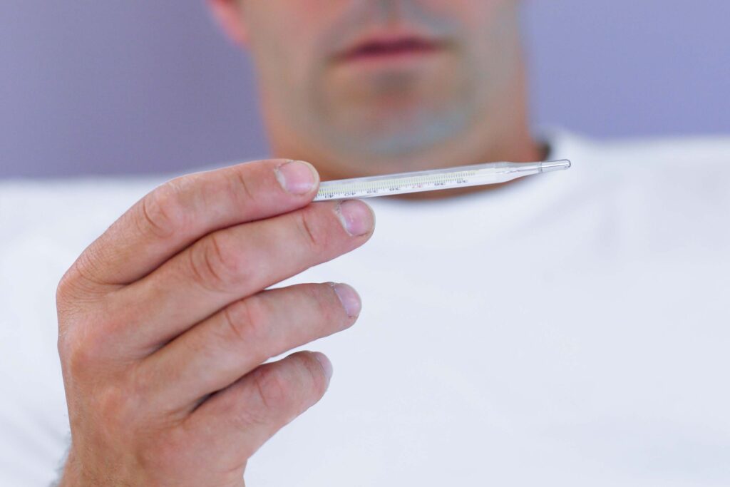 3 enfermos más de Covid19 y uno de dengue, reporta Salud estatal