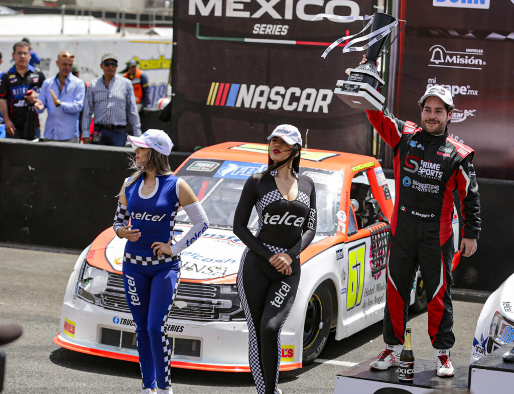 Sube Rodrigo Maggio al podio en el Súper Óvalo Potosino