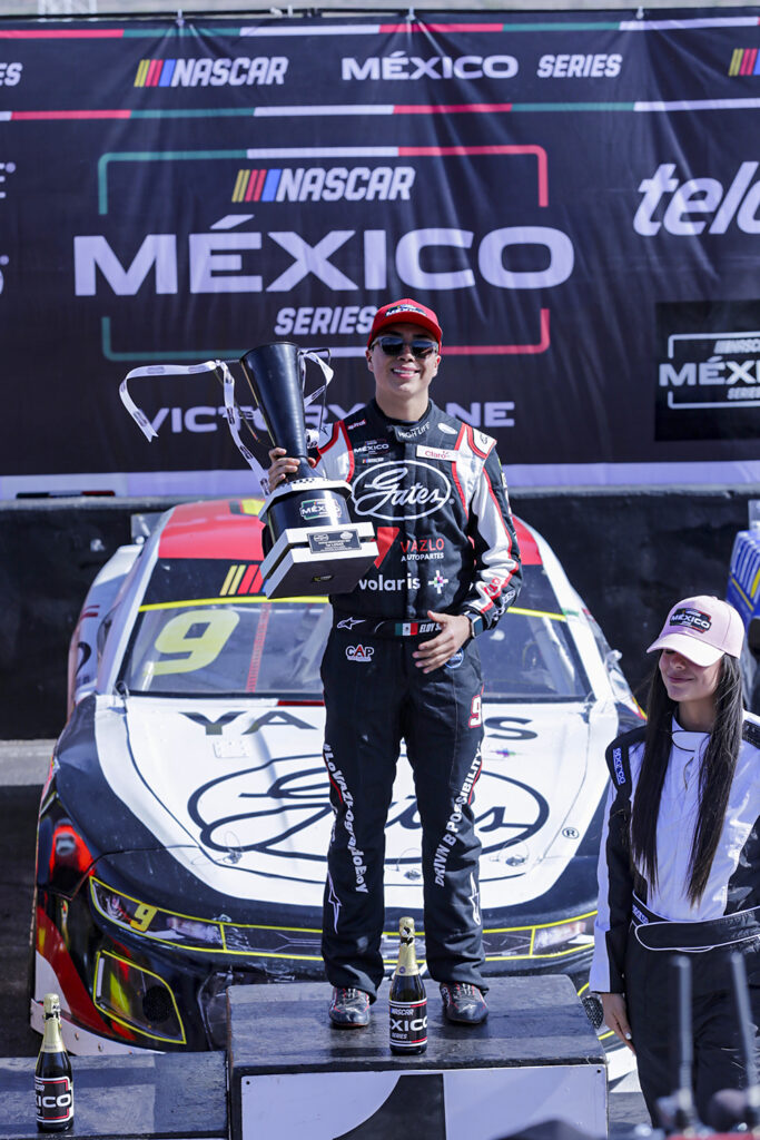 Eloy Sebastián gana NASCAR Challenge en San Luis Potosí