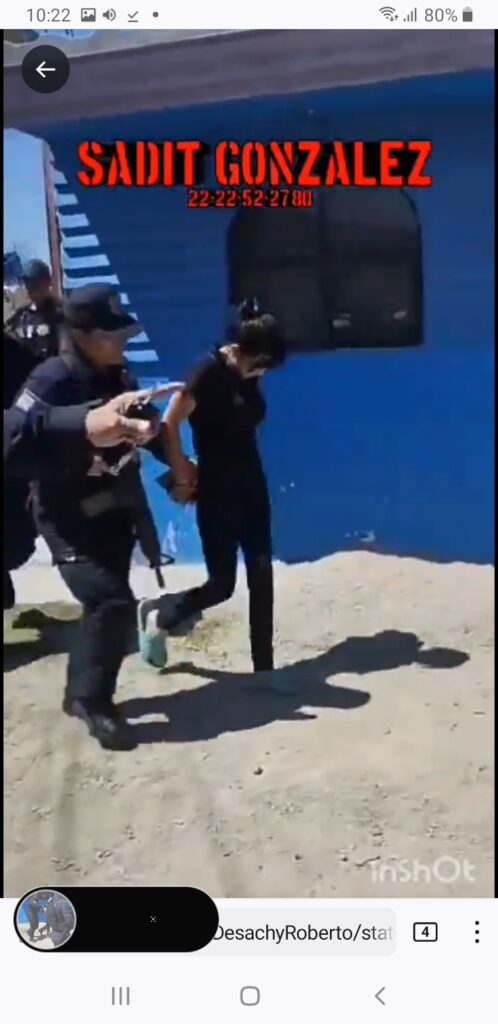 Video desde Puebla: Detuvieron a dos mujeres que intentaron robar taxi en Mendizábal, Amozoc