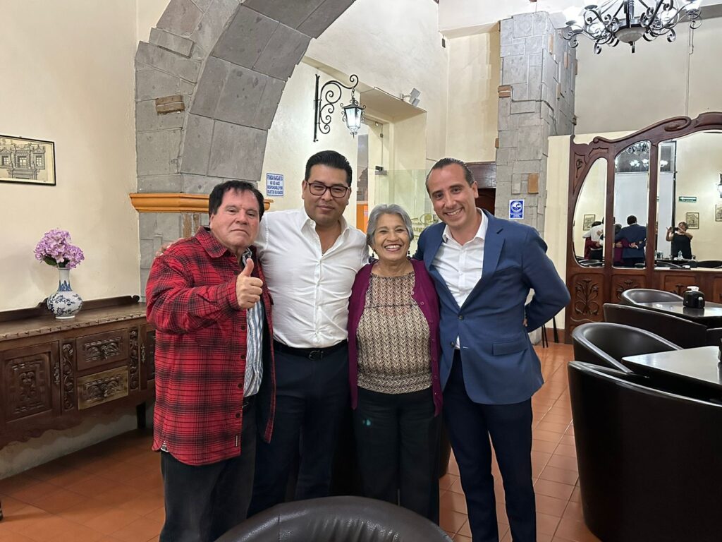 Soraya Córdova hará equipo con Mario Riestra