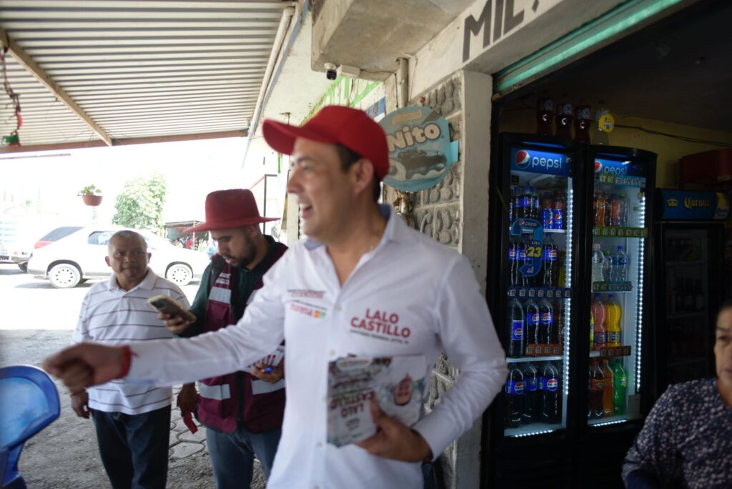 Suma Lalo Castillo más adhesiones en 11 municipios de la Mixteca Poblana
