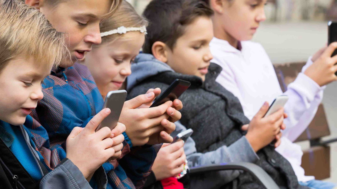 ¿Por qué las redes sociales quieren atraer a los menores?