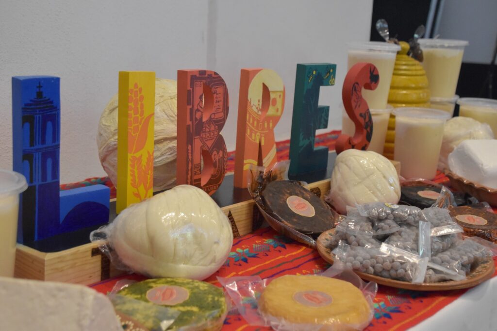 Muestra Feria de Puebla atractivos y representaciones artísticas del interior del estado