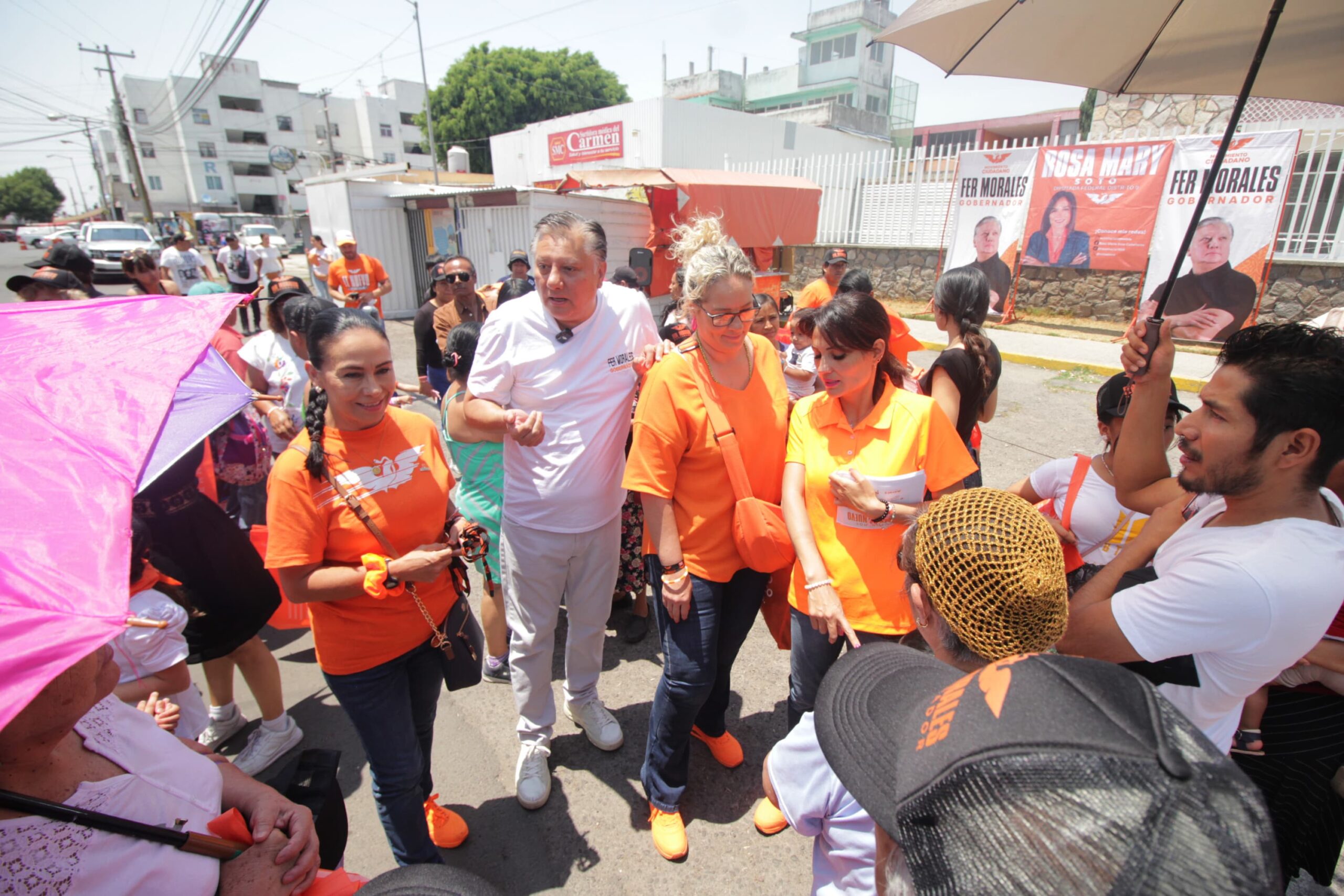 Seguridad y vivir en libertad, propone Fernando Morales a vecinos de la unidad habitacional “San Pedro”