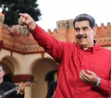 Maduro da espaldarazo a AMLO; Venezuela ordena cierre de embajada en Ecuador