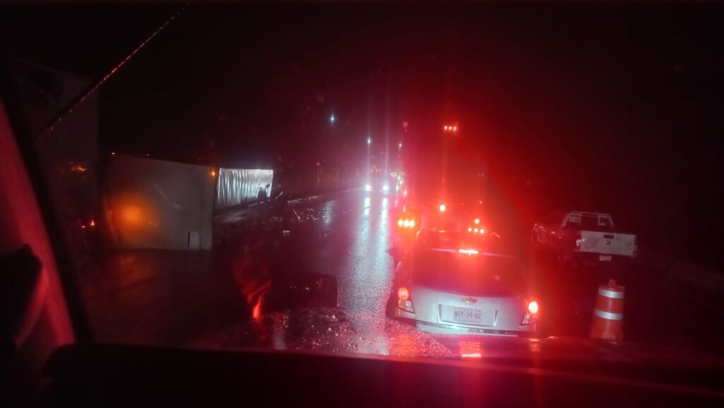 Dos muertos, saldo de accidente en la México Tuxpan