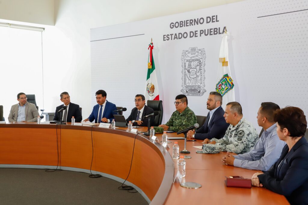 Representantes de los 3 niveles de gobierno reiteran compromiso conjunto con la seguridad de los poblanos