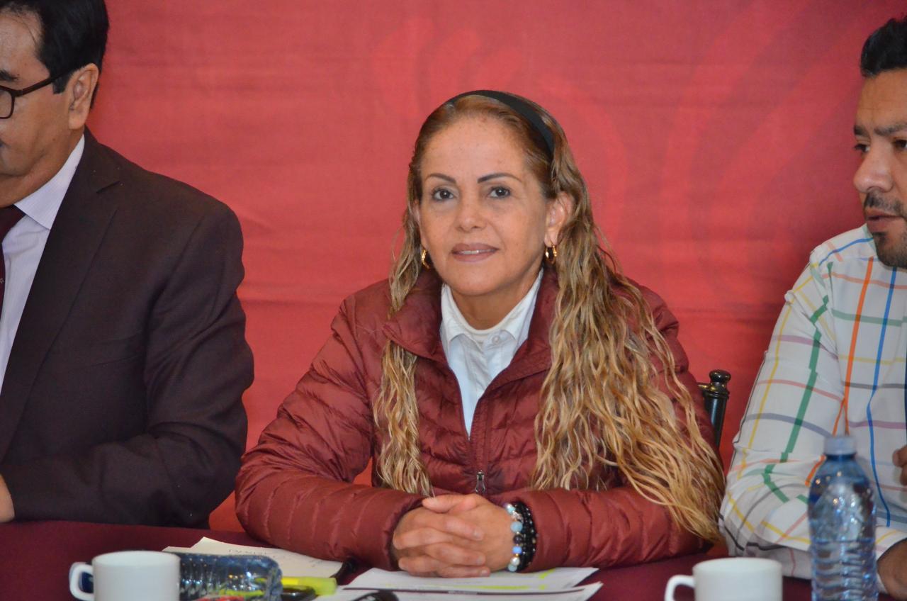 Olga Romero confirmó a Germán Coleote como candidato en Acatzingo