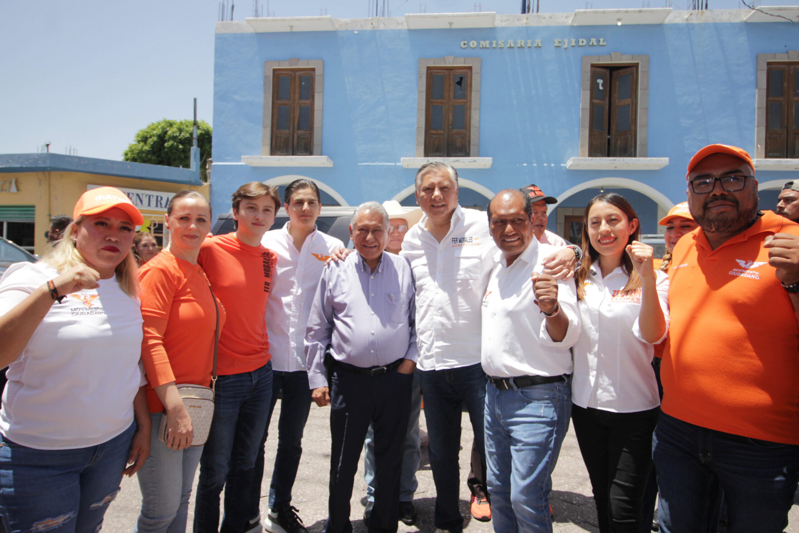 Melquiades Morales respalda la campaña de Fernando Morales en gira por Acajete