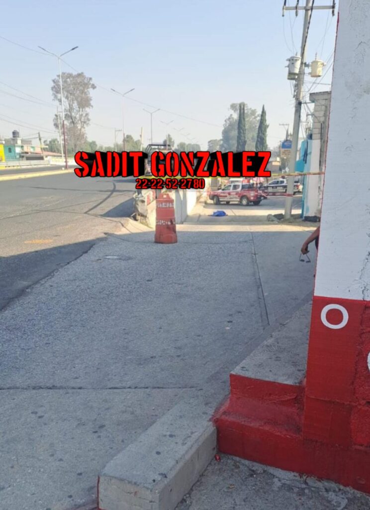 Abandonan degollado en Xalmimilulco