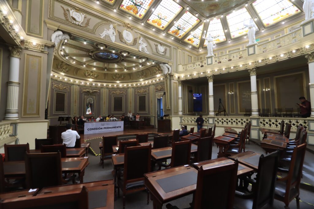 Promueven iniciativa en el Congreso para garantizar igualdad salarial entre hombres y mujeres