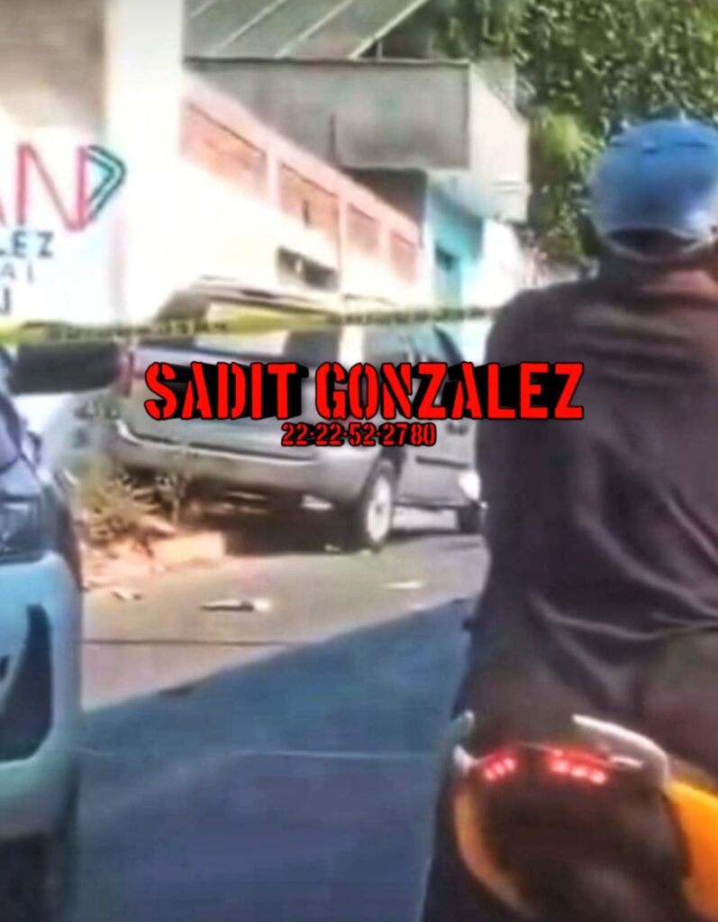 En pleno centro de Jolalpan fue asesinado Román cuando subía a su camioneta