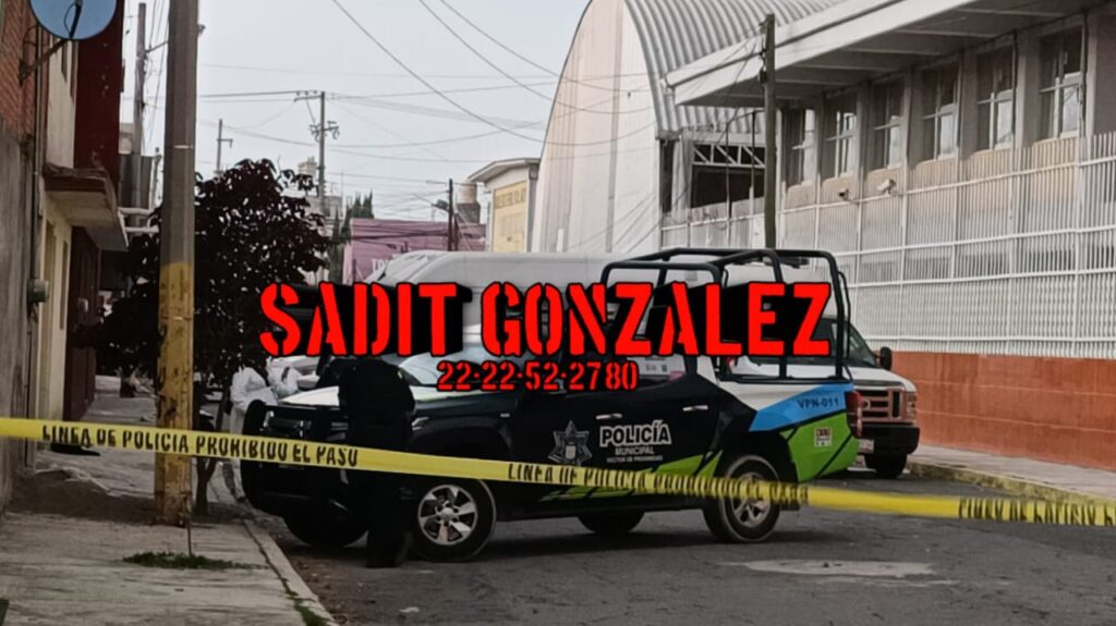 Lo asesinan dentro de su camioneta en la colonia Revolución Mexicana, Puebla capital