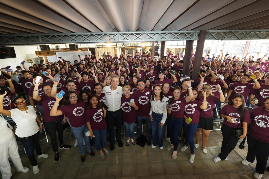 Pepe Chedraui reitera apoyo para jóvenes