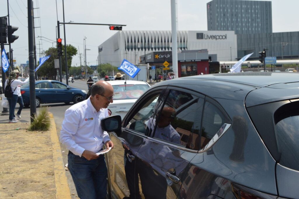 Acusa Alelandro Cañedo supuesta agresión durante campaña